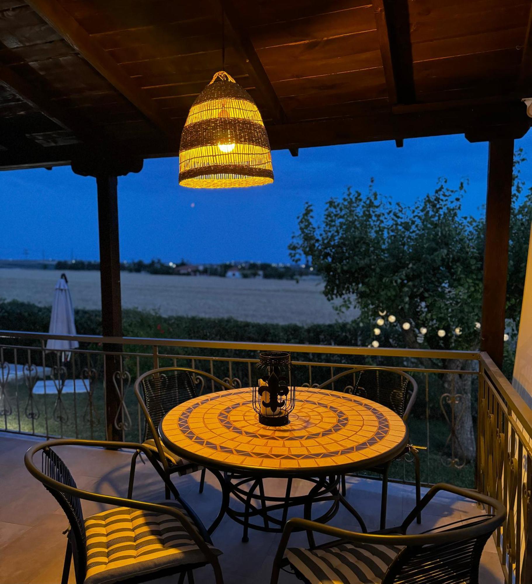 Anastasias Cottage ネア・イラクリア エクステリア 写真